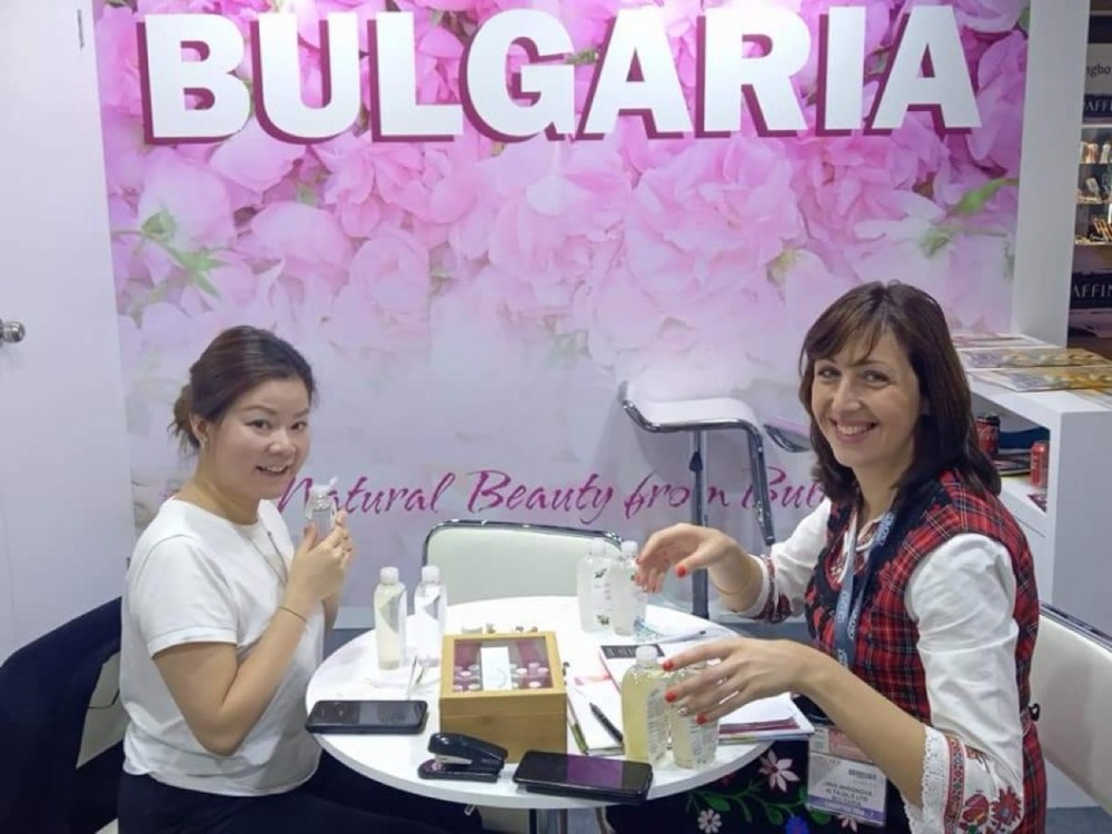 Alta Oils team at an international trade fair